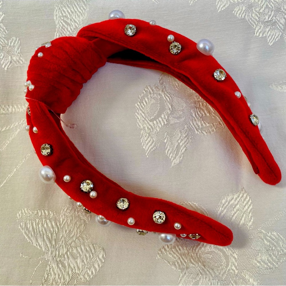 Beautiful red velvet bejeweled Tahari headband NWOT
